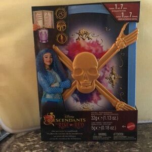 Disney Descendants the Rose of Red The sorcerer’s cookbook